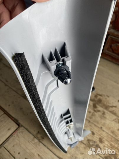 Обшивка стойки передняя Honda CRV