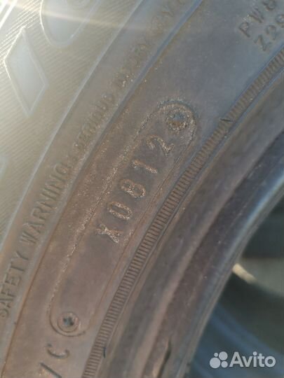 Dunlop SP Winter Ice 01 235/55 R18 100T