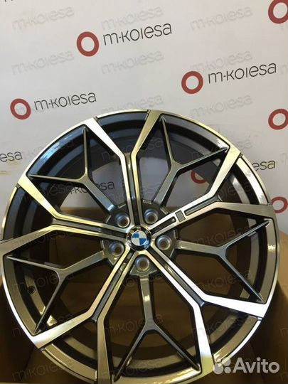 Диски BMW X5 G05 Х6 G06 X7 G07 R22