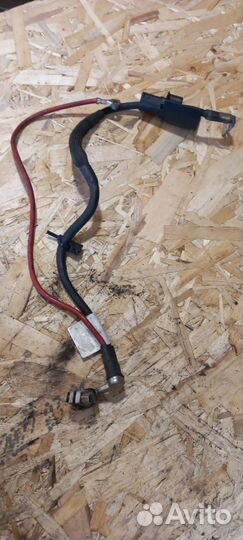 Клемма плюс skoda Octavia A5 BSE 1.6