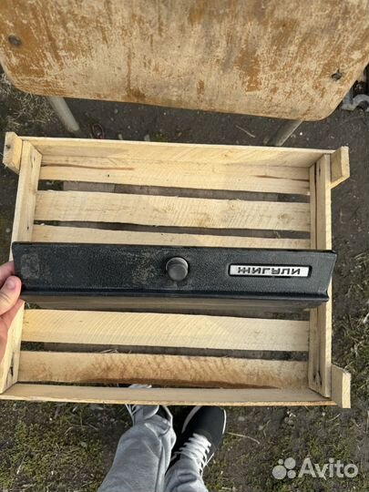 Крышка бордачка ваз 2107