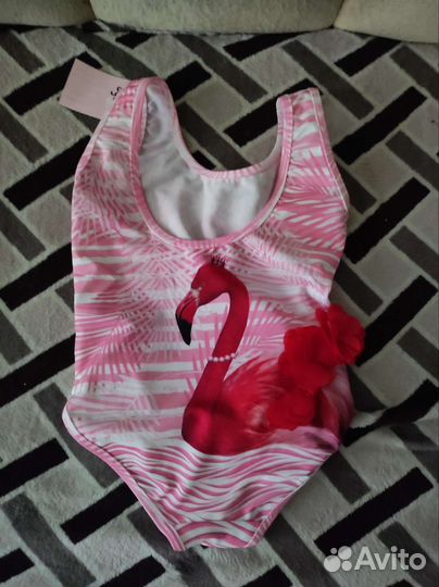 Купальник для девочки 122 новый