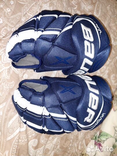 Краги хоккейные Bauer Vapor X900 lite 13’’