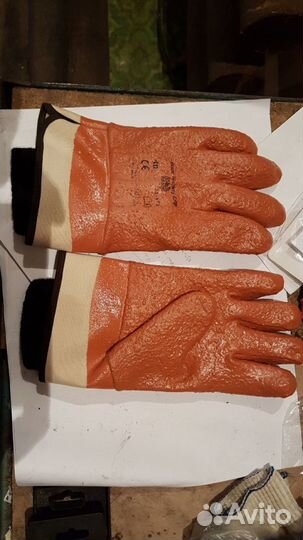 Продам рабочие перчатки в ассортименте