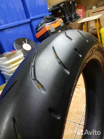 120/70-17 моторезина б.у Bridgestone