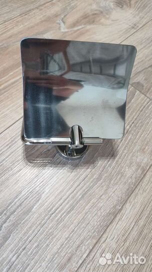 Держатель для туалетной бумаги