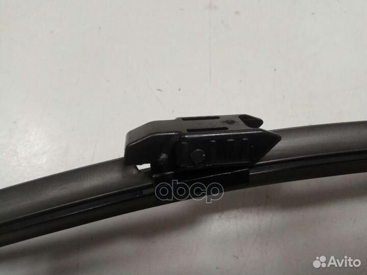 Щетка левая (бескаркас)