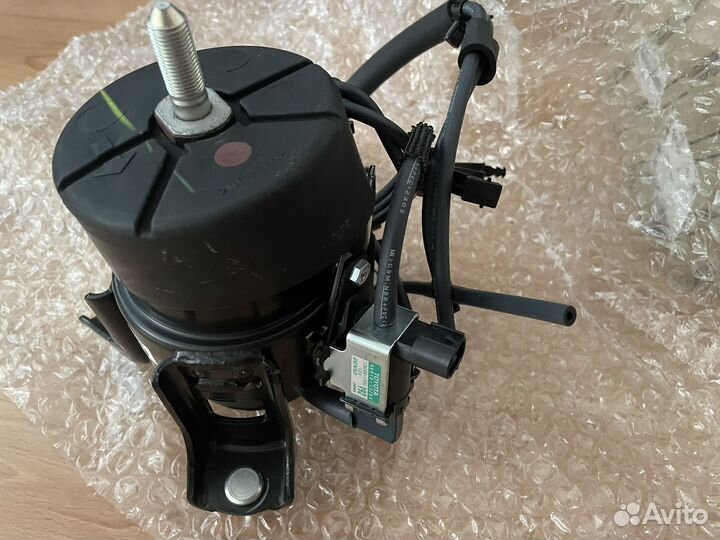 Опора двигателя Lexus