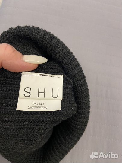 Шапка бини для подростка