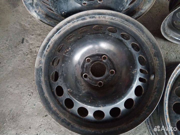 Штампованные диски r16 (4шт)