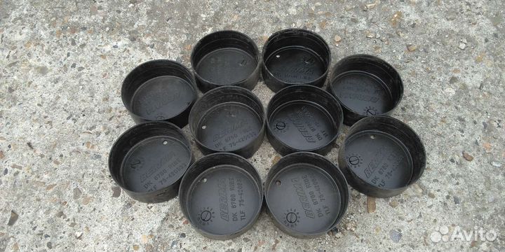 Заглушки на трубы пластиковые