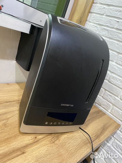 Увлажнитель Polaris PUH2506DI (743)
