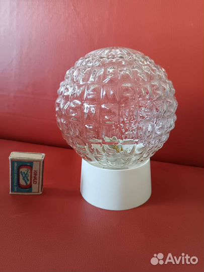 Светильник