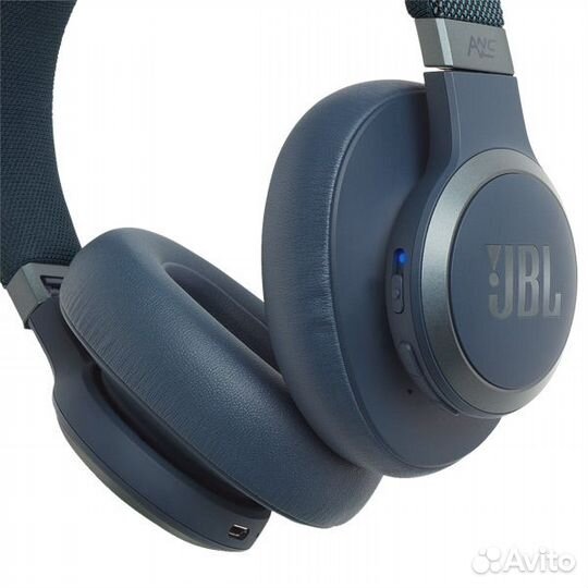 Беспроводные наушники JBL Live 650BT