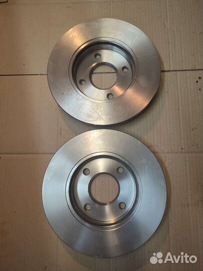 Тормозные диски передние на Форд фокус 1, фьюжин