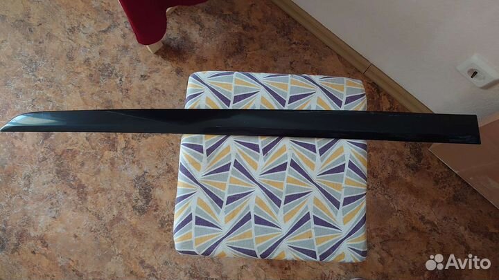 Opel Astra h молдинг двери