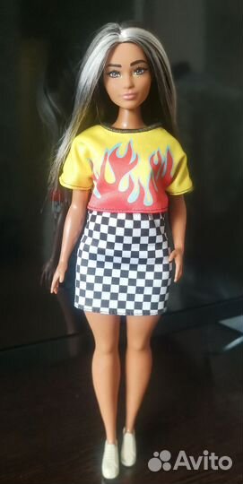 Барби fashionistas179