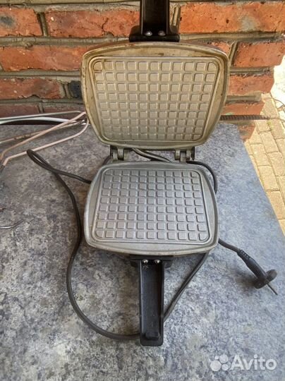 Вафельница