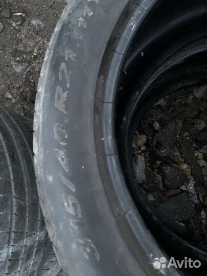 Pirelli P Zero 315/40 R21 и 275/45 R21
