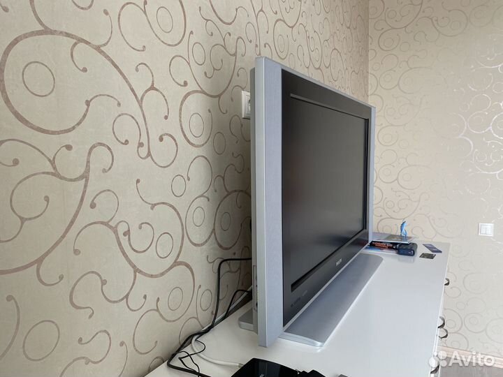 ЖК телевизор philips 37 дюймов