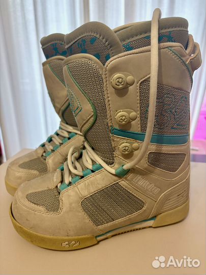 Сноубордические ботинки женские 38 размер