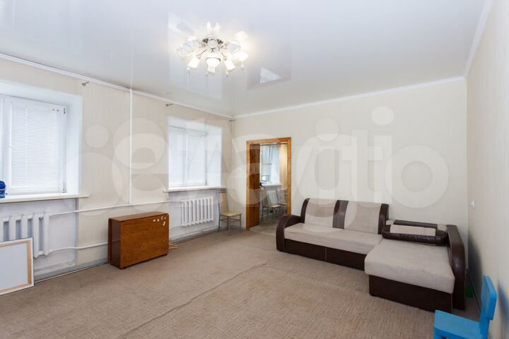 Коттедж 890,8 м² на участке 11,3 сот.