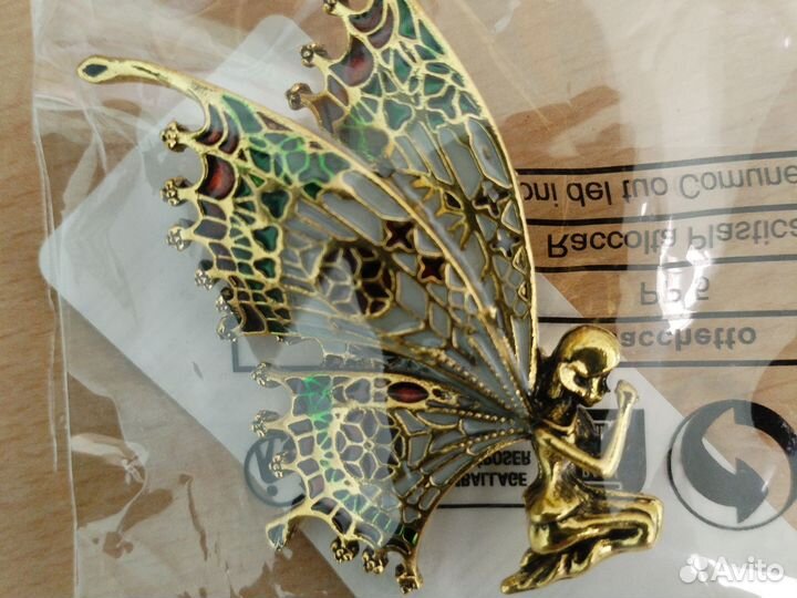 Девочка-бабочка