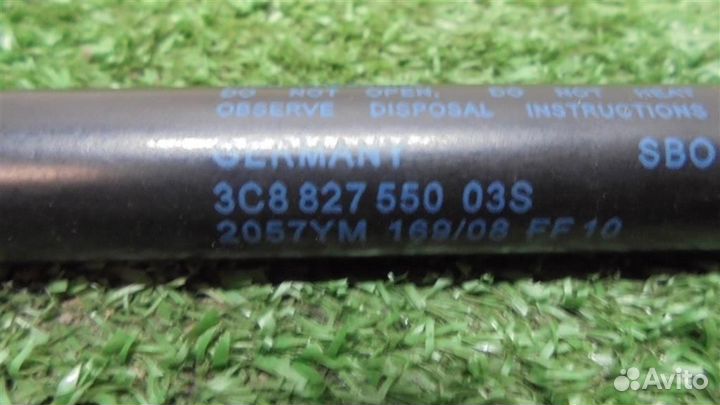 Амортизатор крышки багажника VW Passat CC 2008-20