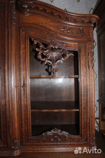 Буфет старинный антикварный