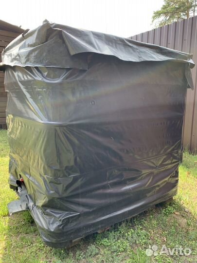 Квадратная емкость cube