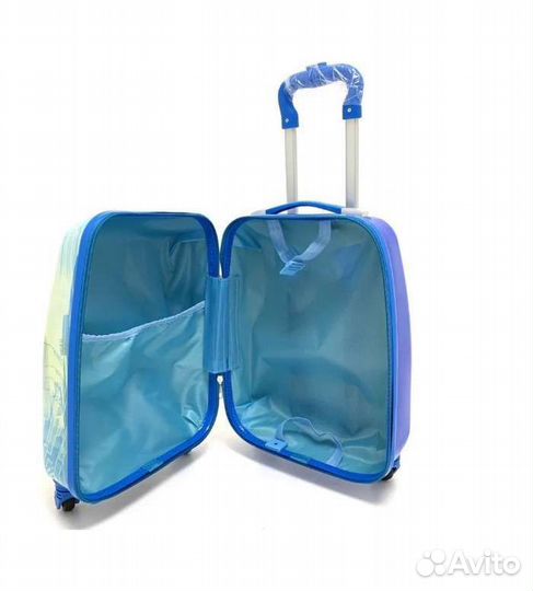 Чемодан для детей на колёсиках