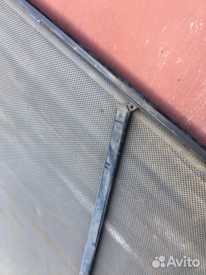 Шторка заднего стекла Mercedes W140