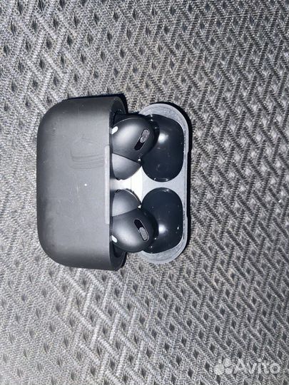 Беспроводные наушники