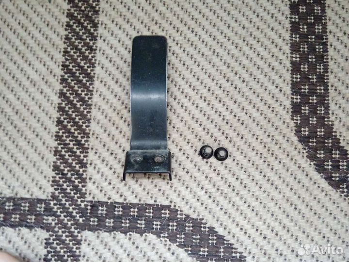 Продам тормоз с двумя болтами