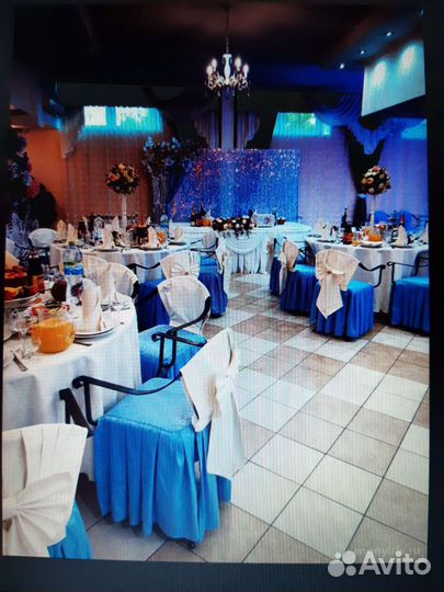 Официант-администратор