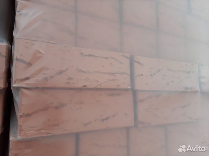 Кирпич облицовочный красный