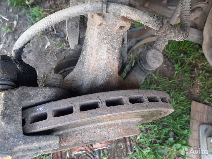 Диск передний тормозной Mitsubishi Galant 8