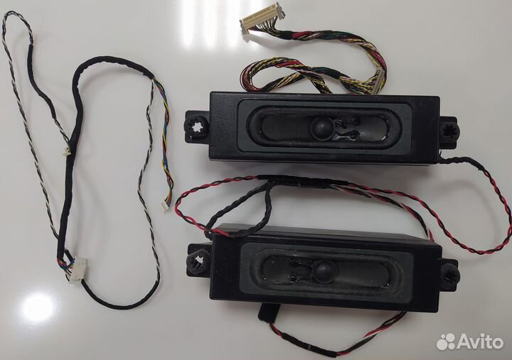 Телевизор TV sharp LC-32SH7RU-BK в разборе