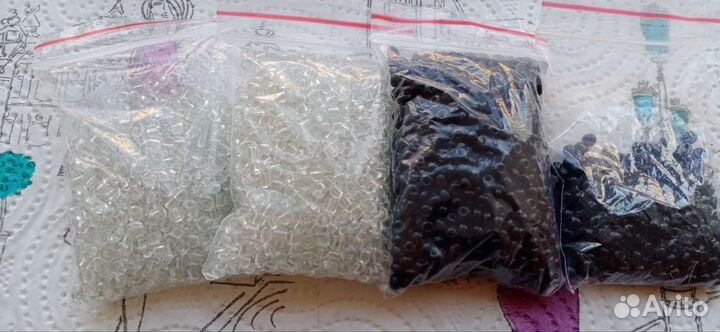 Набор из бисера