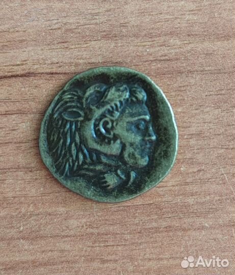 Монеты магнит