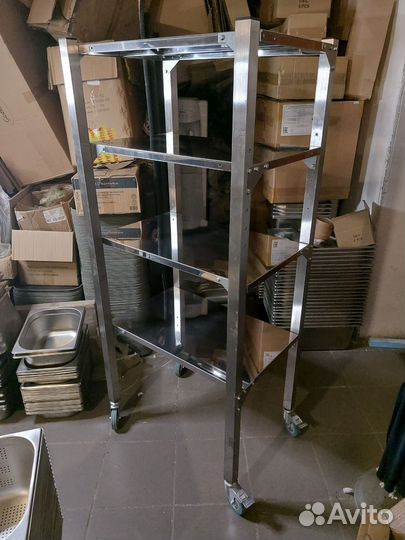 Стеллаж на колесах из нержавейки