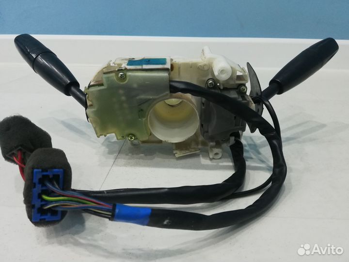 Блок подрулевых переключателей Киа Спектра