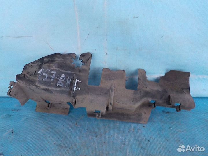 Дефлектор радиатора правый volkswagen Passat B6 20