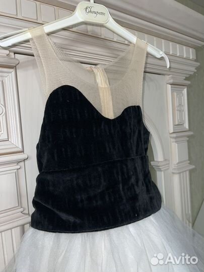 Вечернее платье для девочки 128/134