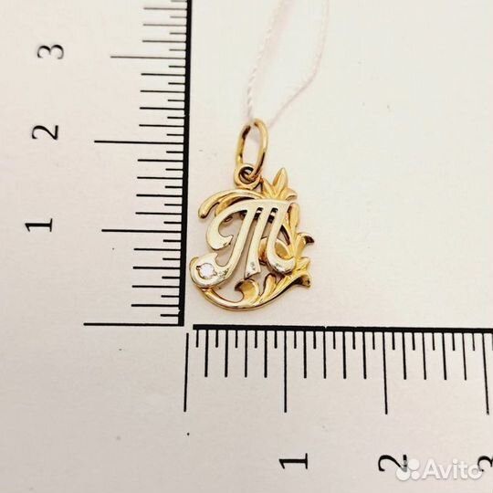 Золотая подвеска с фианитом