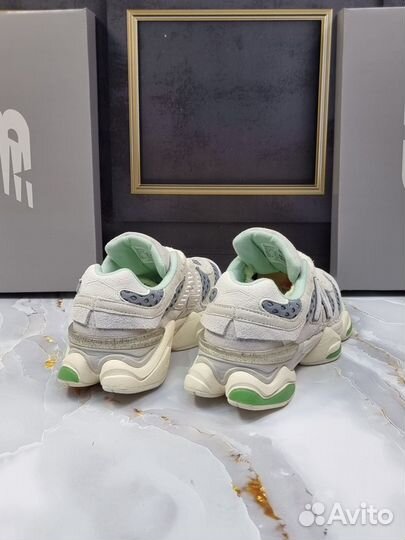 Кроссовки женские new balance 9060