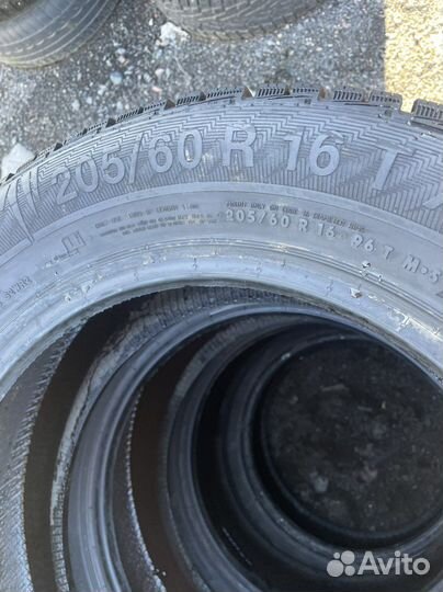 Gislaved NordFrost 100 205/60 R16 96T