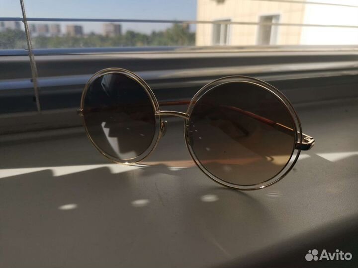 Солнцезащитные очки