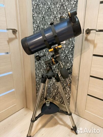 Телескоп Celestron AstroMaster 114 EQ