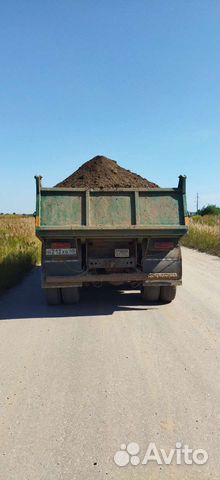 Навоз на огород, перегной, плодородная земля, торф